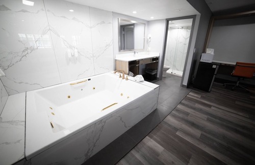 West Whittier-Los Nietos Hotel | Comfortable Stay at Travelodge by Wyndham Whittier