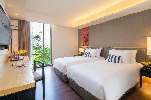 Khlong Toei Nuea Hotel | Stay at Travelodge Sukhumvit 11: Family-Friendly Retreat
