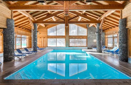 Saint-Chaffrey Apartment | Elegant Stays at Résidence Le Hameau du Rocher Blanc