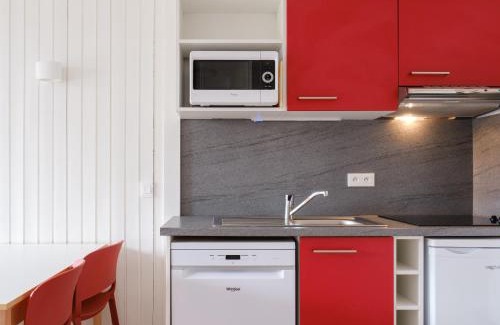 Reberty Apartment | Cozy Retreat at Résidence Les Lys - Pet and Child Friendly