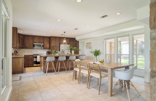 Cardinal Hills House | Travis by AvantStay | Waterfront Lake Retreat