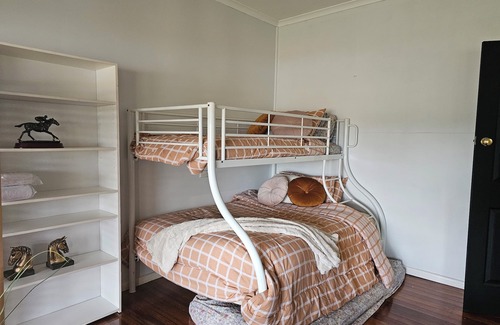 Gundaroo Other | Trawalla - an entire house & pool bar rental on a working farm near Canberra