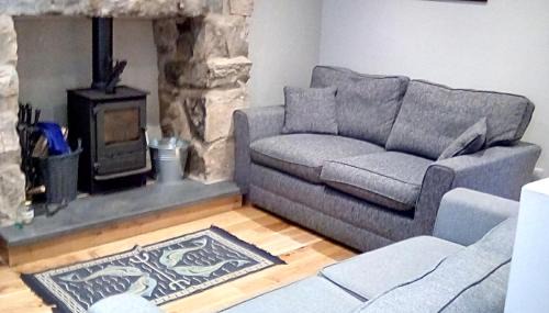 Trawsfynydd House | Family-Friendly Trawsfynydd House for 6 - Rated 9.8/10