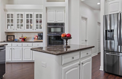 Harlingen House | Treasure Hills Poolside Par- 5 bedroom 3.5bath- Pool overlooking the 14th hole!