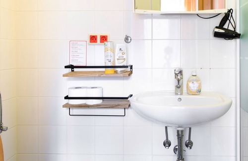 Hundsturm Apartment | Treasure Home Apartment 1050