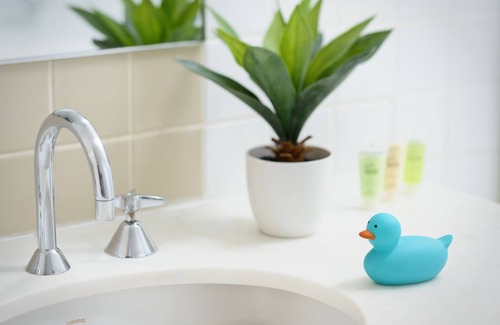 Melbourne Central Business District Hotel | Elegant Escape at Treasury on Collins - Rated 9.4/10!