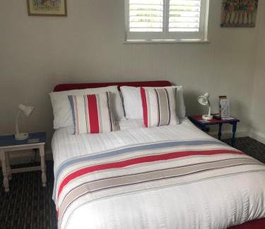 Truro Bed & Breakfast | Discover Tredara Bed & Breakfast: Guest Rated 9/10
