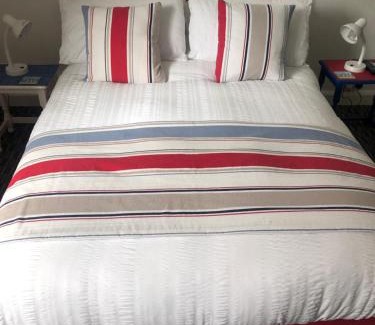 Truro Bed & Breakfast | Discover Tredara Bed & Breakfast: Guest Rated 9/10