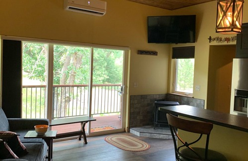 Whitewood House | Experience Tree Farm Living: Family-Friendly with Breakfast