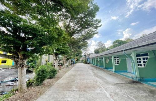 Betong House | Family-Friendly Tree Home in Betong with Great Amenities