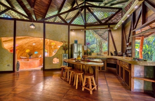 Chiguata Apartment | Relax at Tree House Lodge with Ocean Views & Spa Access