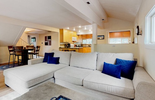 Burley House | Tree-lined home with firepit, grill, balcony, & wood-burning fireplace - dogs ok
