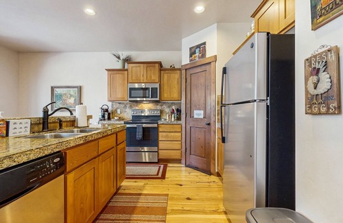 McCall House | Inviting Retreat with Forest Views & Golf Course Access