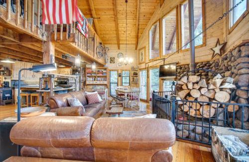 McCall House | Picturesque McCall Cabin Near Payette River, Pet Friendly!