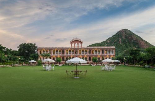 Udaipurwati Hotel | Relax at Tree of Life Inderpura Resort in Udaipurwati