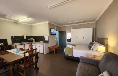 Polokwane Apartment | Exceptional Stay at Tree Orchid - Rated 9.4/10 by Guests