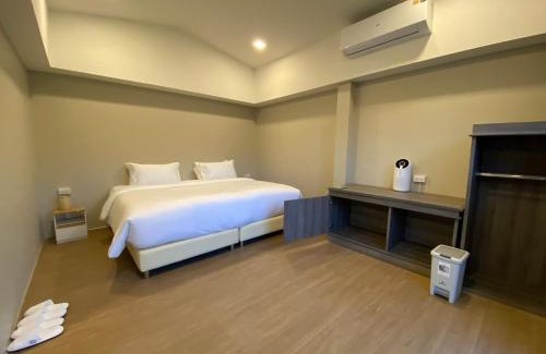 Ban Pong House | Explore 4seas Mountainview: Oceanfront Getaway Awaits