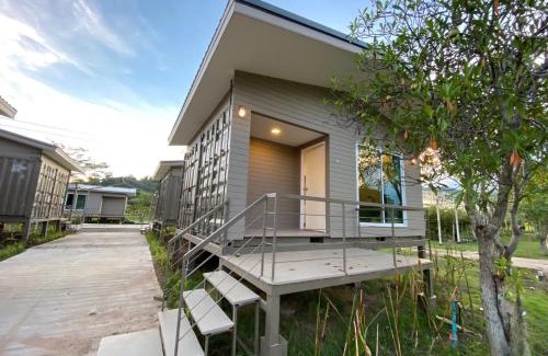 Ban Pong House | Explore 4seas Mountainview: Oceanfront Getaway Awaits