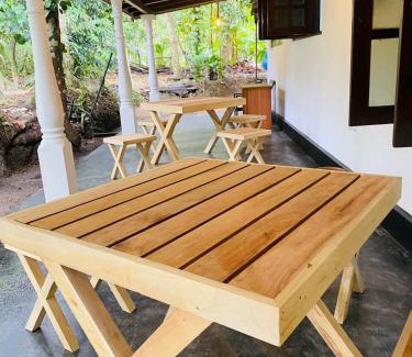 Ahangama House | Tree Shadows Villa