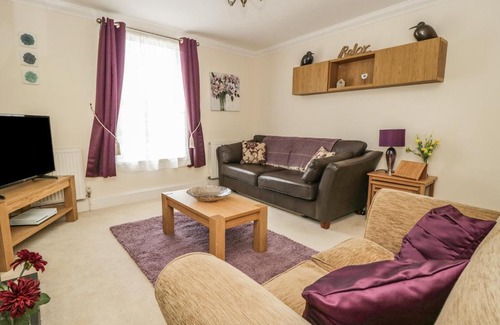 Ripon House | Pet-Friendly Tree Top Cottage: Guest Rated 10/10 Stay