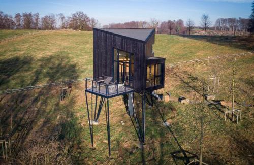 Odenthal House | Discover K1 Baumhaus: Perfect for Families & Rated 10/10
