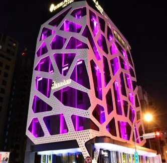 Xitun District Hotel | Treeart Hotel: 4-Star Comfort with Family-Friendly Amenities