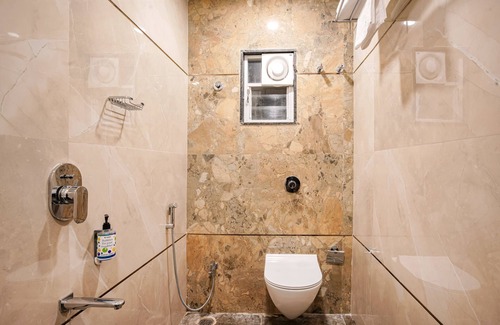 Nagpur Hotel | Convenient Treebo A1 Residency with Family-Friendly Amenities