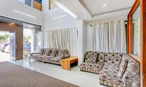 Kushalnagar Hotel | Comfortable Stay at Treebo Atithi, Near Nisargadhama Forest
