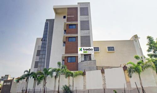 Amravati Hotel | Family-Friendly Retreat at Treebo Baby Pearl Hotel