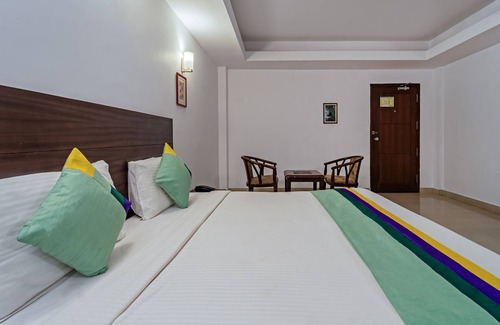Thrissur Hotel | Budget-Friendly Treebo Central with Family Amenities