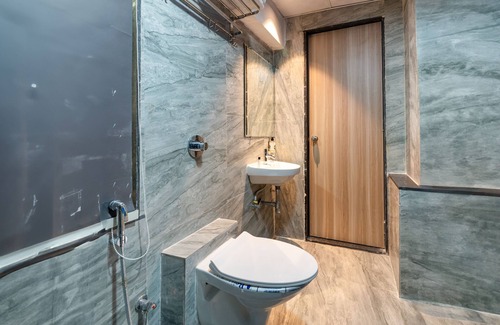 Viman Nagar Hotel | Discover Comfort at Treebo Cocostay, Hadapsar