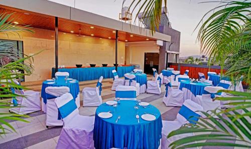 Indore Hotel | Discover Treebo Grand Euro: Family-Friendly & Dining Options