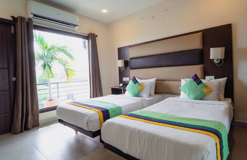 Katpadi Hotel | Discover Treebo Kingsbury Fiesta: Family-Friendly Stay