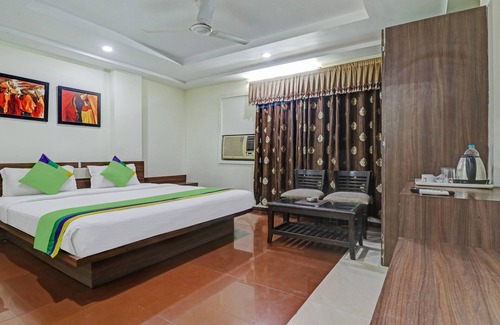 Maharana Pratap Nagar Hotel | Discover Treebo Mohit Regency: Family-Friendly Retreat
