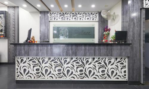 Indore Hotel | Discover Treebo Omni Palace: Family-Friendly & Pet Welcoming