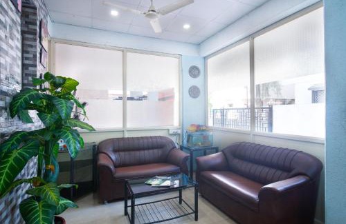 Hadapsar Hotel | Comfortable Treebo Park View in Hadapsar with Breakfast