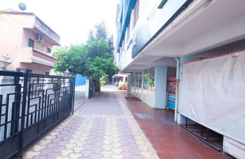 Hadapsar Hotel | Comfortable Treebo Park View in Hadapsar with Breakfast