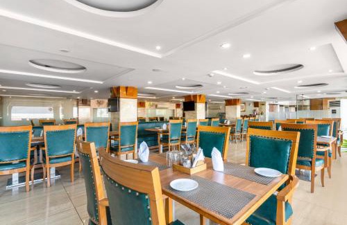 Tonk Road Hotel | Budget-Friendly Hotel Vinnie with Hot Tub & Family Amenities