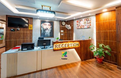 Bhopal Hotel | Discover Hotel Zorba: Family-Friendly with Great Amenities
