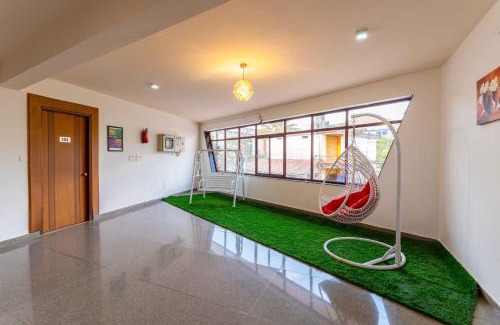 Mahadevpet Hotel | Treebo Regalia Comforts, 15 Mins From Abbey Waterfall