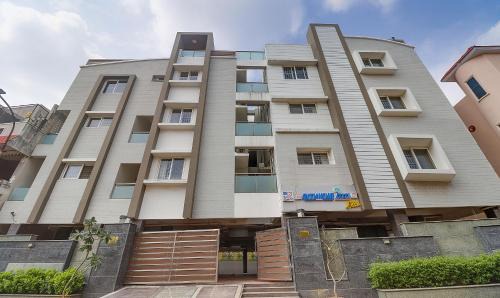 Chennai Hotel | Comfortable Treebo Rithikha Inn Near Chennai Trade Centre