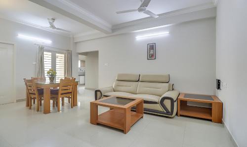 Chennai Hotel | Comfortable Treebo Rithikha Inn Near Chennai Trade Centre