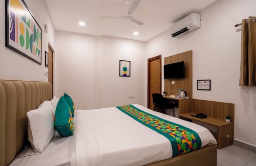 Manikonda Hotel | Treebo S3 Suites Manikonda