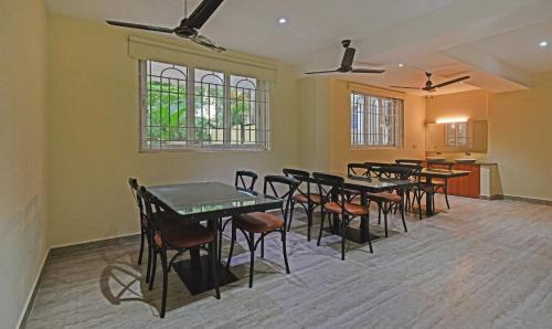 Thoraipakkam Hotel | Comfortable Stay at Treebo Samhaar Residency Thoraipakkam