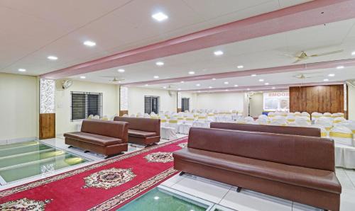 Bidadi Hotel | Treebo SK Suites: Family-Friendly Stay with Dining Options