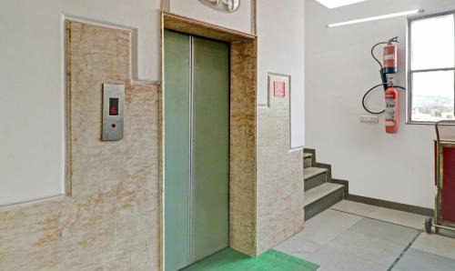 Panchkula Urban Estate Hotel | Budget-Friendly Stay at Treebo Sky 5 with Family Amenities