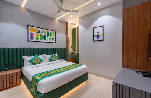 Katpadi Hotel | Discover Comfort at Treebo SV Residency with Breakfast Included