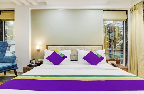 Nagpur Hotel | Comfortable Stay at Treebo The Pavilion Near Railway Station