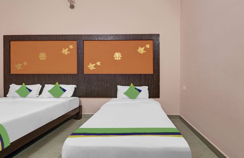 Gundlupet Hotel | Family-Friendly Stay at Treebo Trend Grand JP Inn