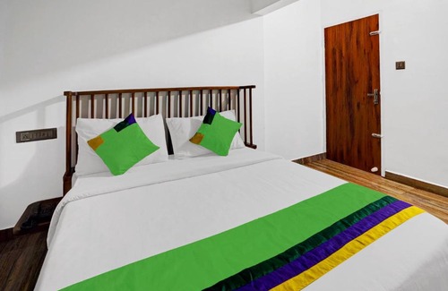 Devikolam Hotel | Experience Mountain Views at Treebo Trend The Hazeberg